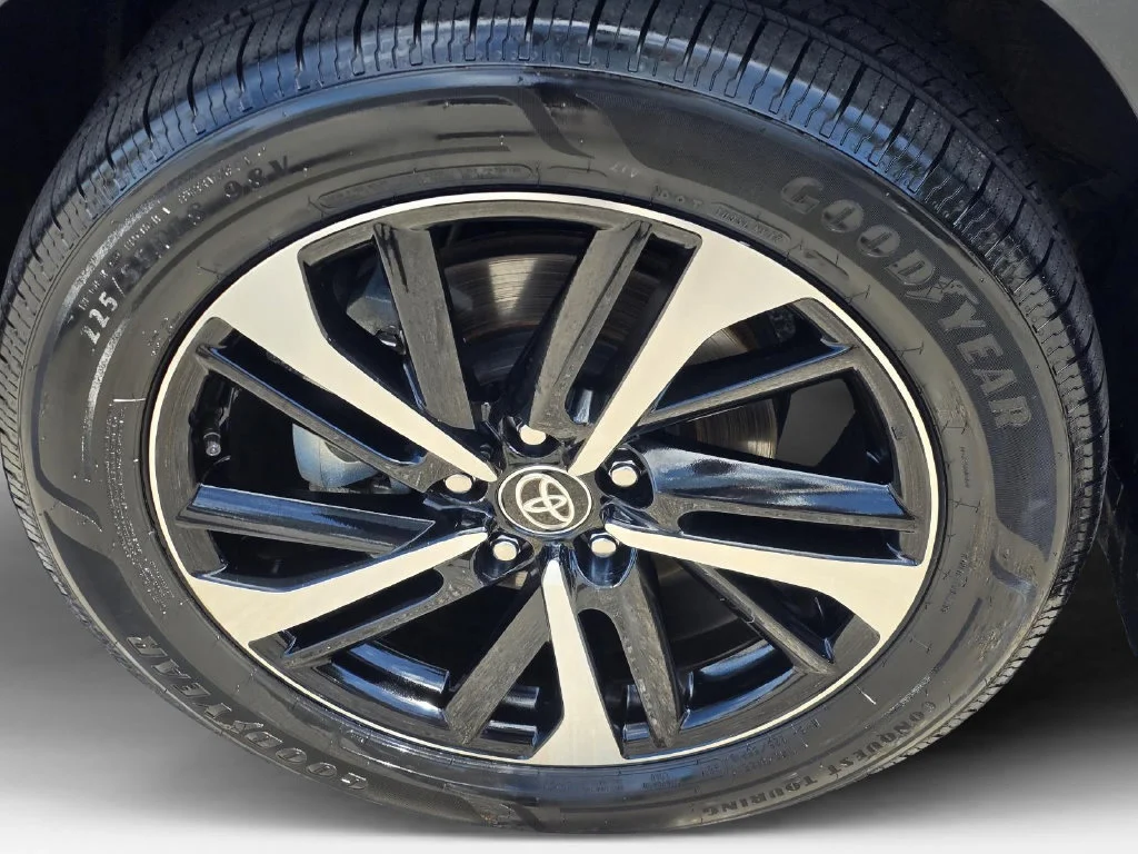 Used 2024 Gray Toyota Hybrid XSE image 11