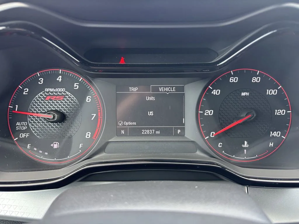 Used 2024 Summit White Chevrolet 1RS image 23