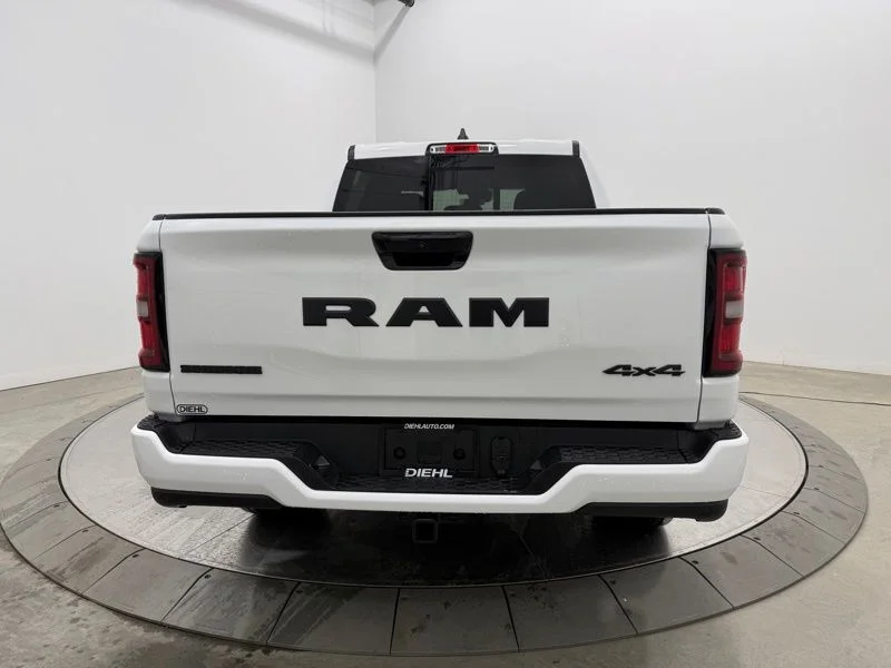 New 2026 Bright White Clear-Coat Exterior Paint RAM Big Horn/Lone Star image 5