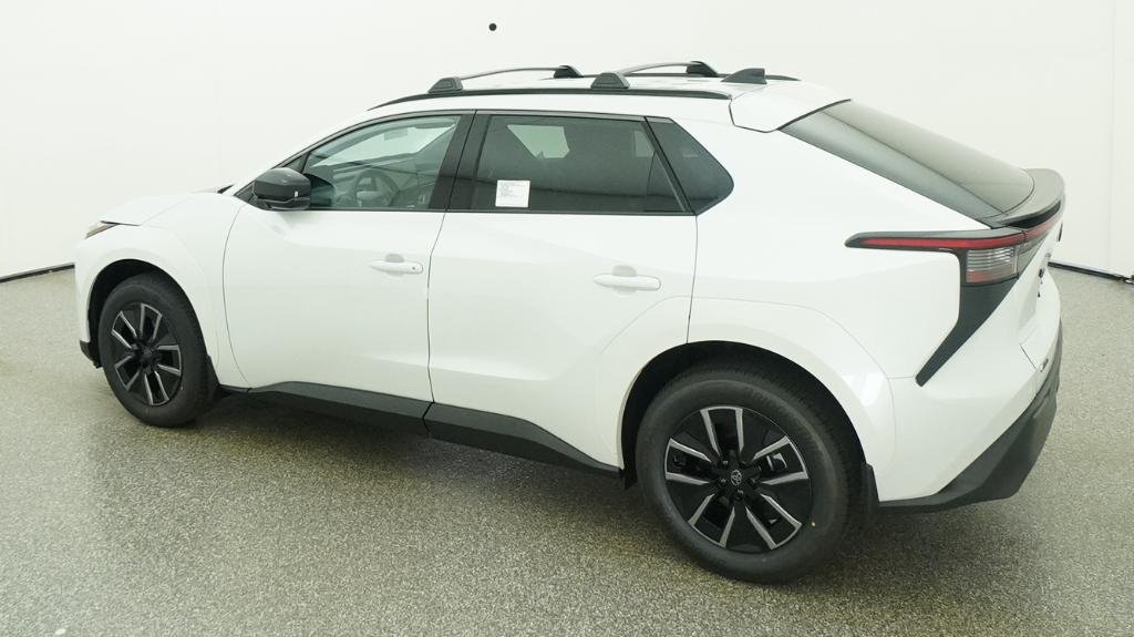 New 2026 Wind Chill Pearl Toyota XLE image 51