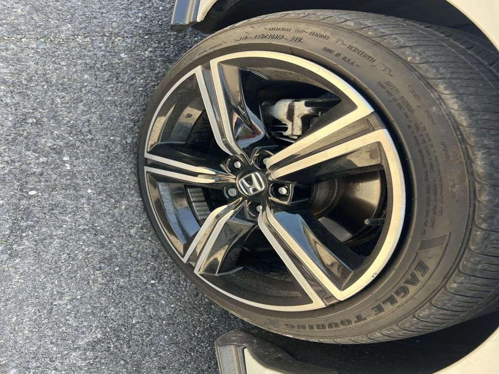 Used 2023  Honda Sport image 21