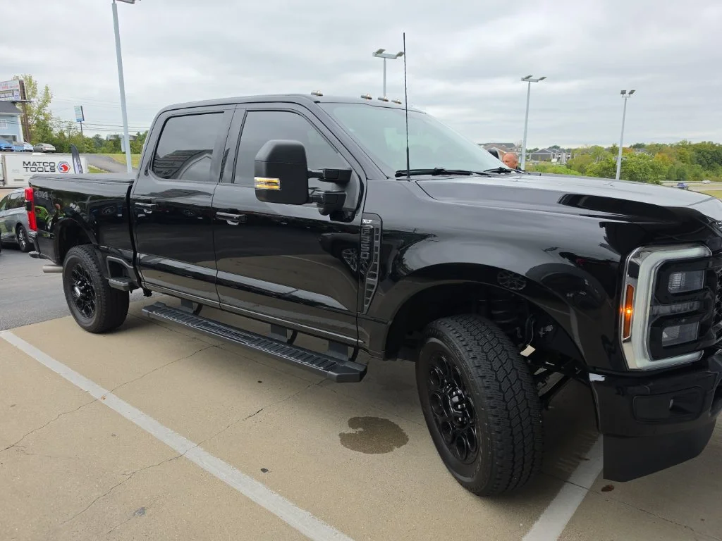 Used 2026 Black Ford XLT image 3