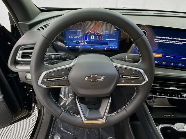 New 2026 Mosaic Black Metallic Chevrolet LT image 13