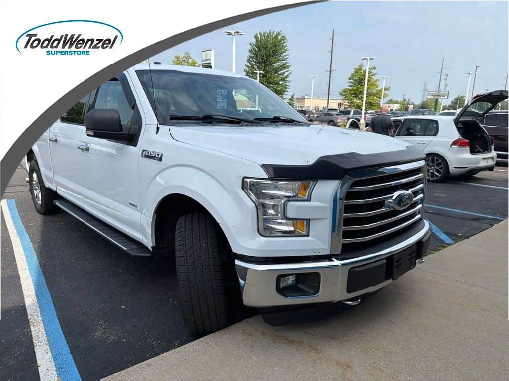 Used 2016 Blue Ford XLT image 1