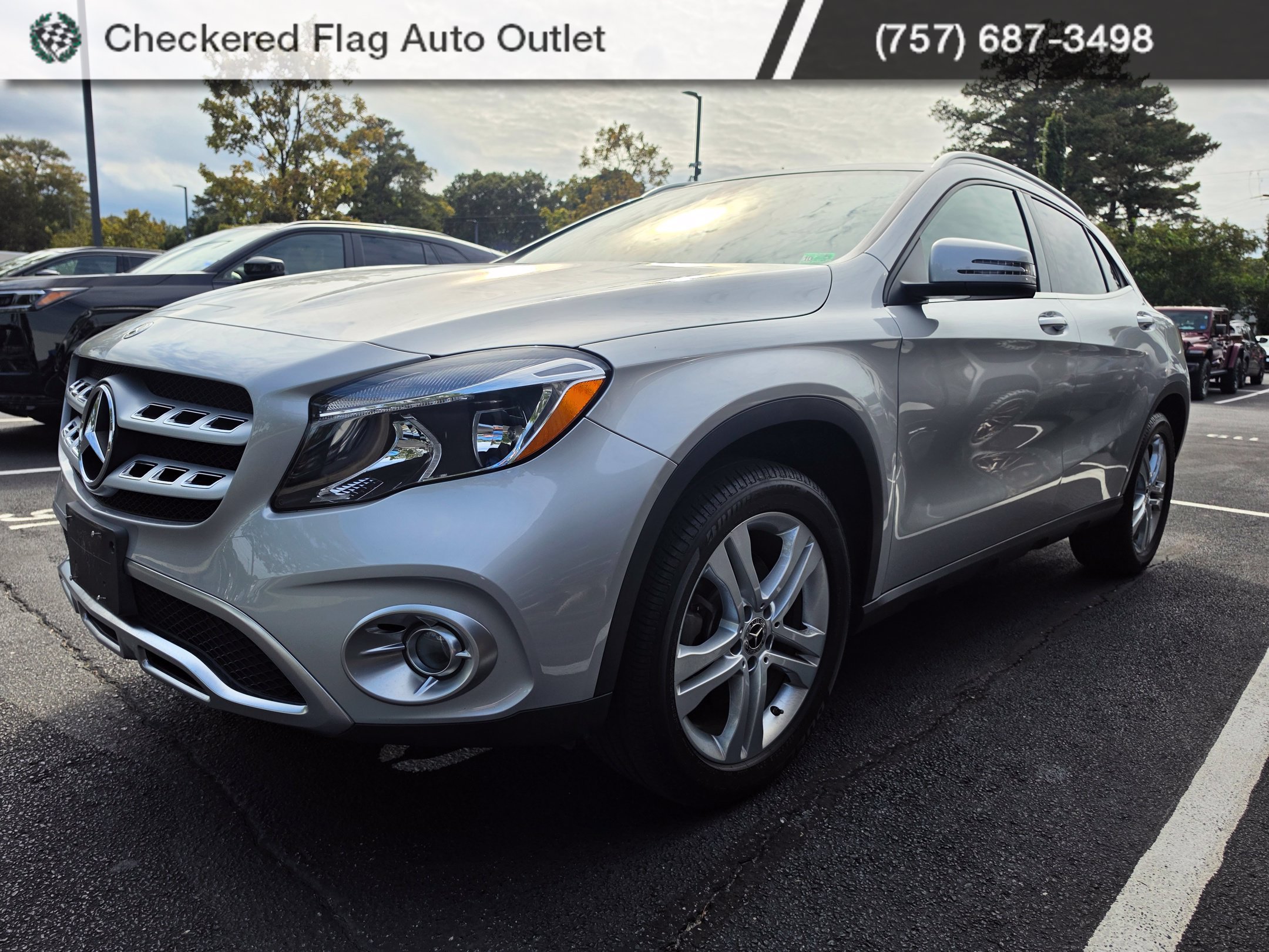Used 2018 Polar Silver Metallic Mercedes-Benz GLA 250 image 1