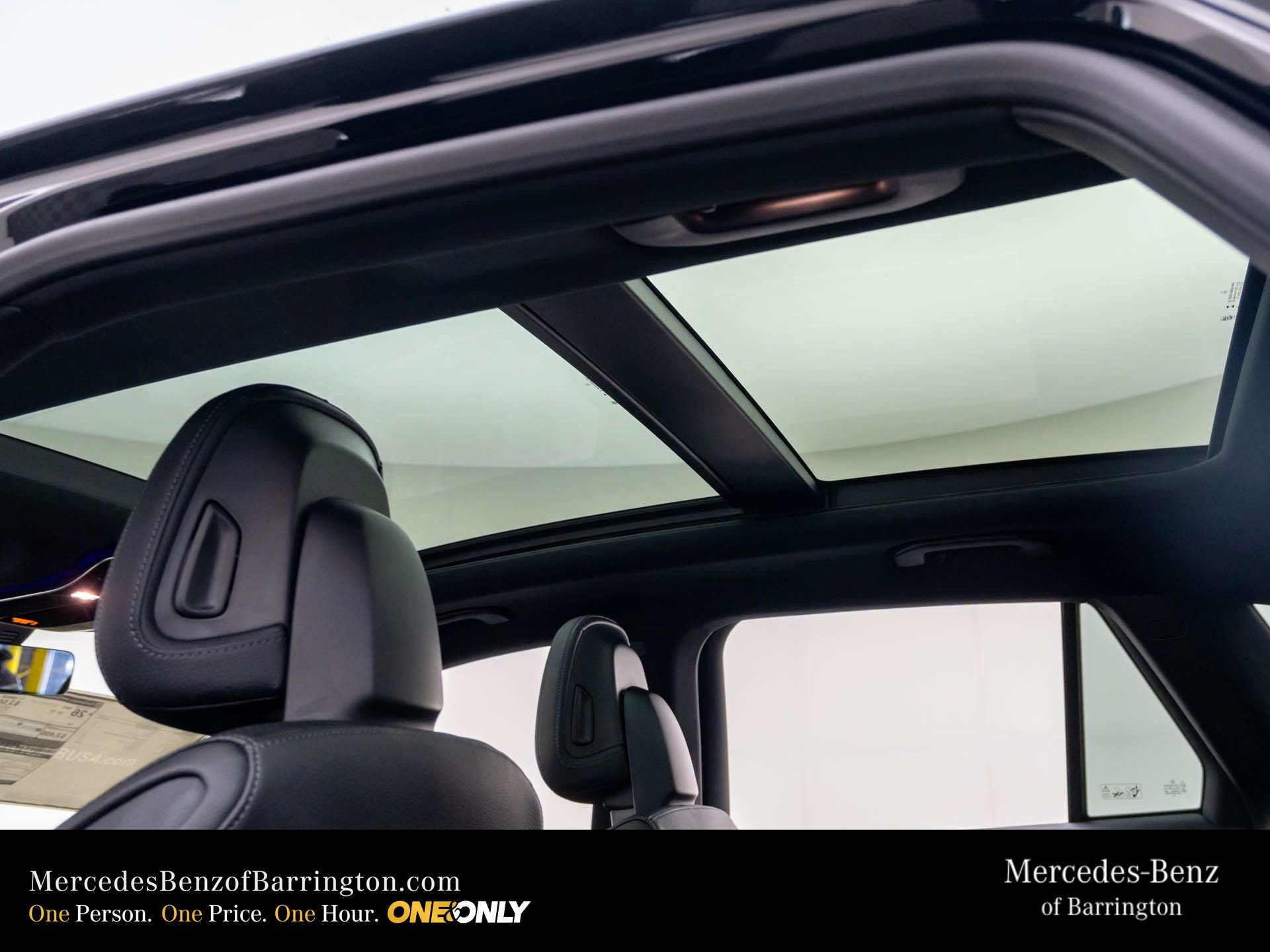New 2026 Black Mercedes-Benz GLC 300 image 20