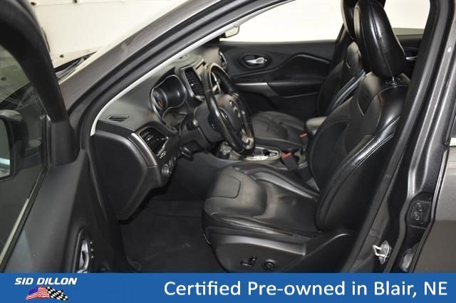 Certified Used 2020 Granite Crystal Metallic Clearcoat Jeep Limited image 6