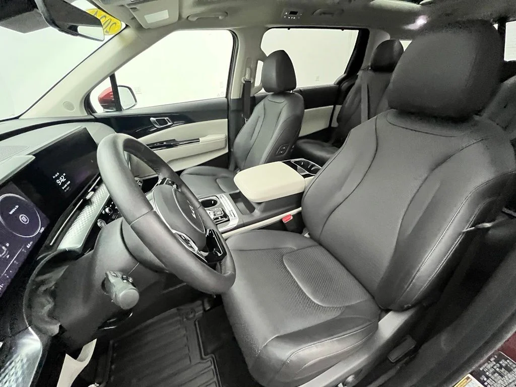 Used 2024 Red Kia SX Prestige image 22