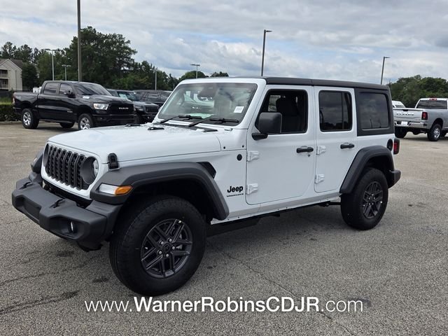 New 2026 Bright White Clearcoat Jeep Sport RHD image 3