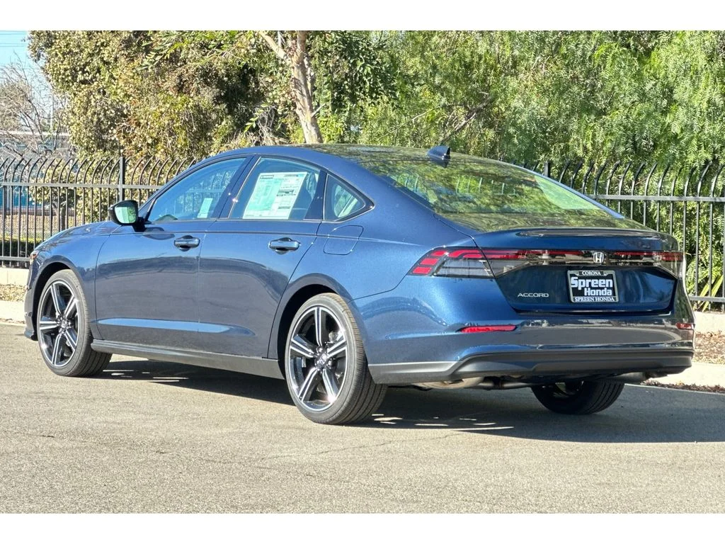 New 2026 Canyon River Blue Metallic Honda SE image 7