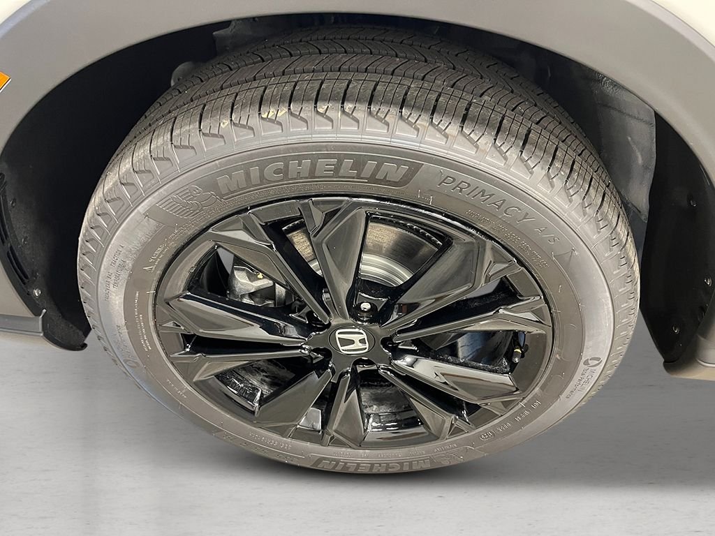 New 2026 Platinum White Pearl Honda Sport Touring image 11