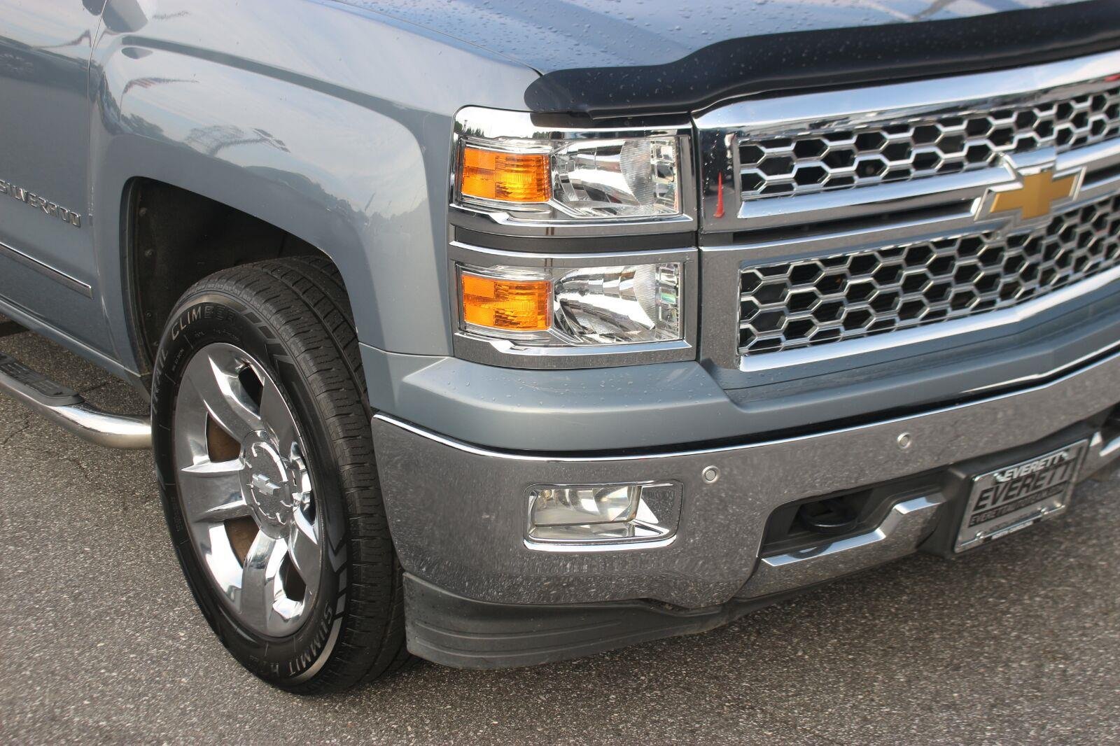 Used 2015 SLATE GREY METALLIC Chevrolet LTZ image 8