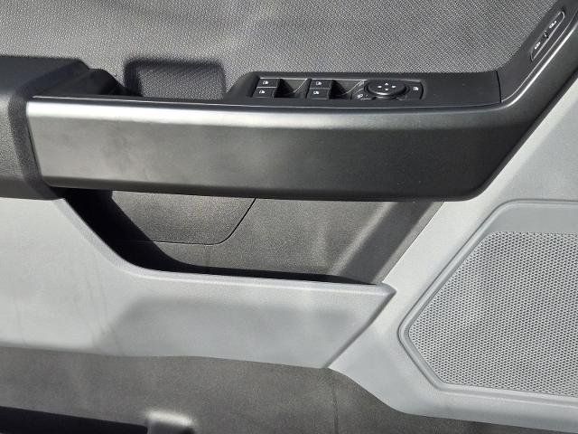 New 2026 Oxford White Ford XL image 35