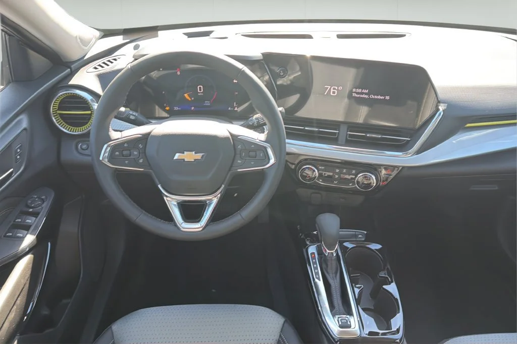 New 2026 Sterling Gray Metallic Chevrolet LT image 21