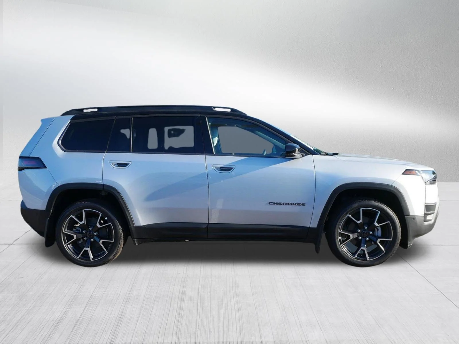 New 2026 Silver Zynith Clear-Coat Exterior Paint Jeep Overland image 8