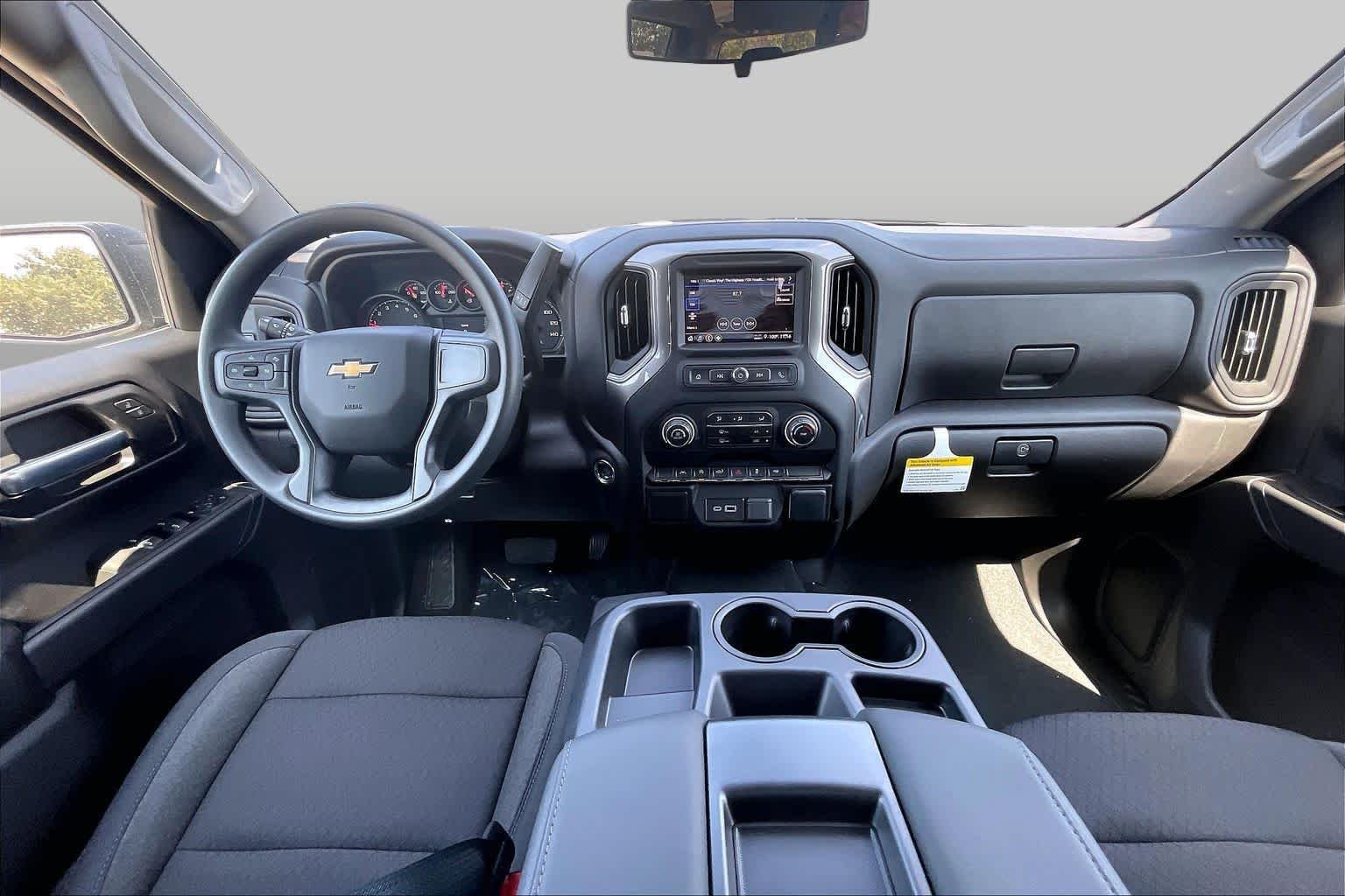 2026 Chevrolet Silverado 1500 Custom - Photo 6