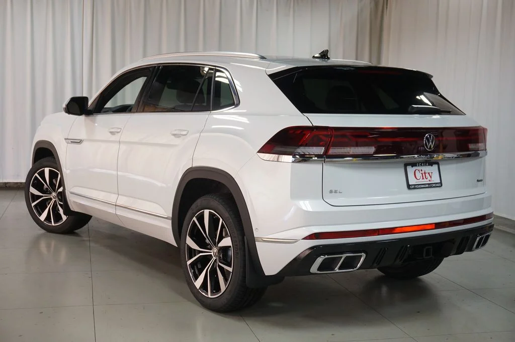 New 2026 Opal White Volkswagen 2.0T SEL Premium R-Line image 7