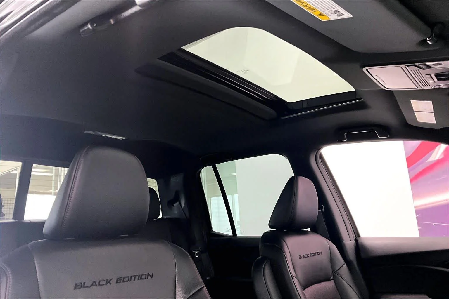 Used 2020 Crystal Black Pearl Honda Black Edition image 27