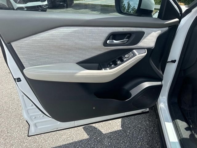 Certified Used 2023 White Nissan SV image 21
