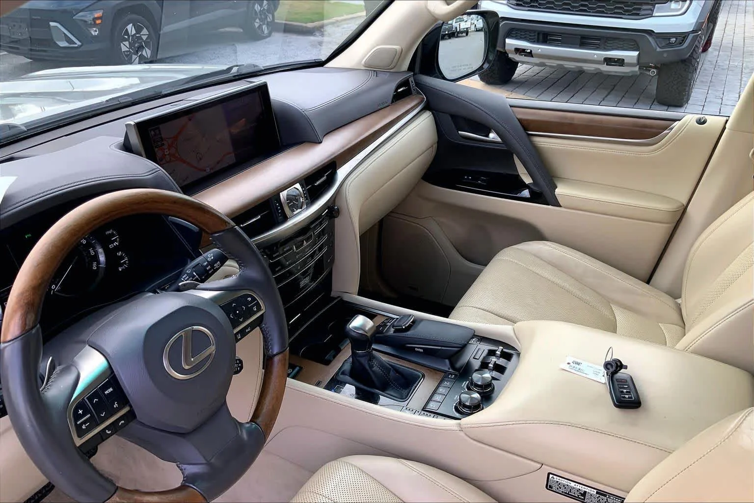 Used 2017 Atomic Silver Lexus  image 16