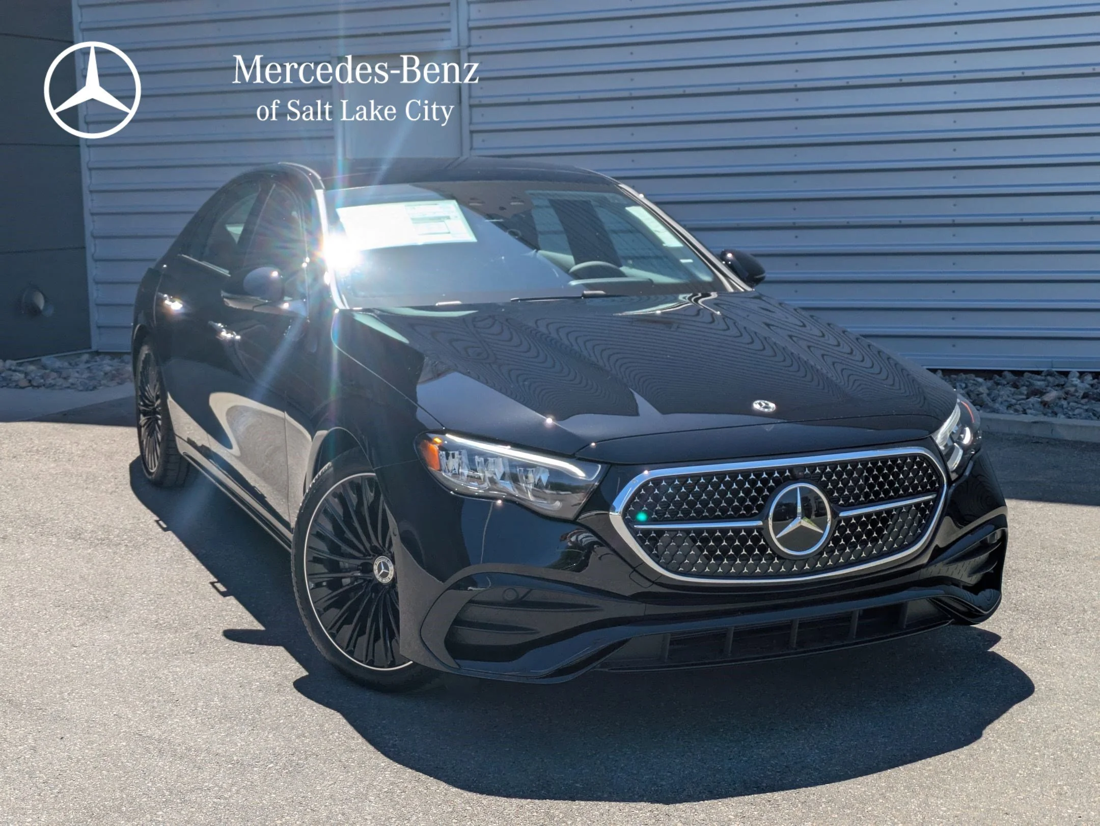 2026 Mercedes-Benz E-Class E450 4MATIC's photo