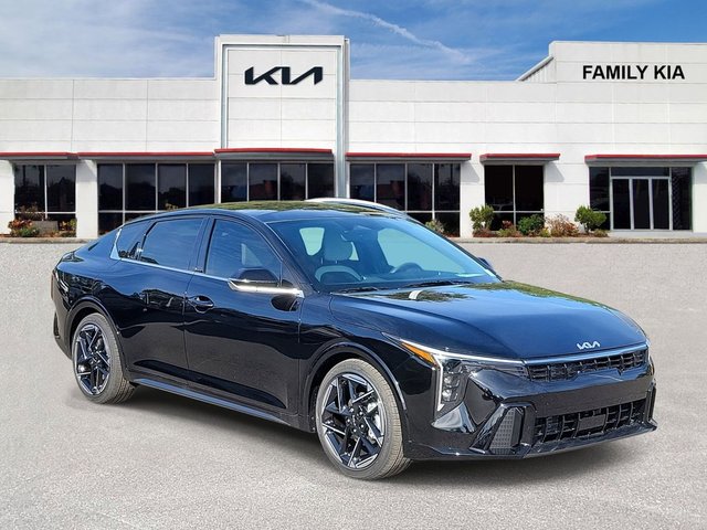 2026 Kia K4 GT-Line