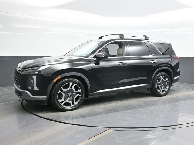 Used 2023 Black Hyundai Limited image 5