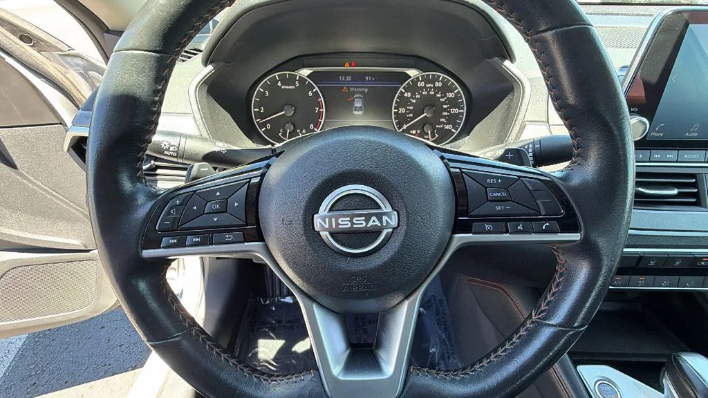 Used 2024 Brilliant Silver Metallic Nissan 2.5 SR image 18
