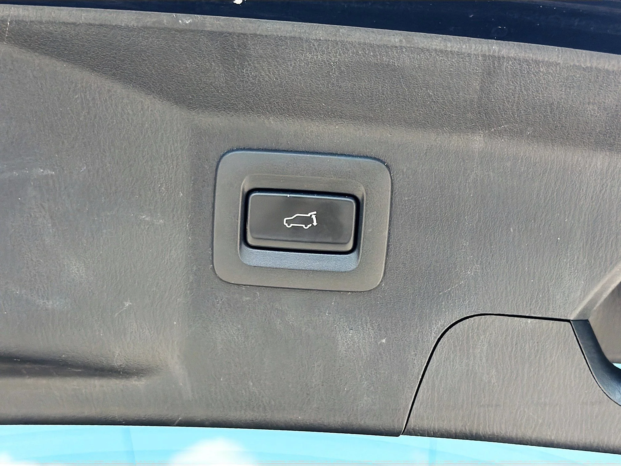 Used 2023 Deep Crystal Blue Mica Mazda Grand Touring image 13