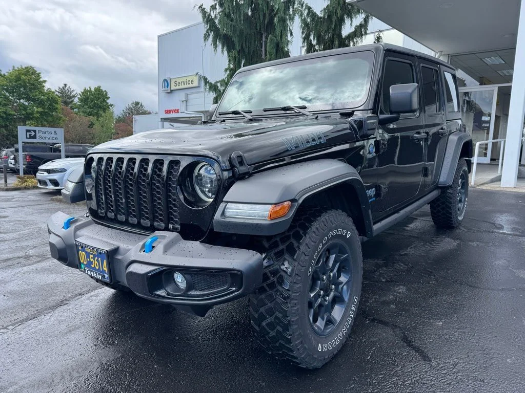 Used 2023 Black Jeep Base 4xe image 3