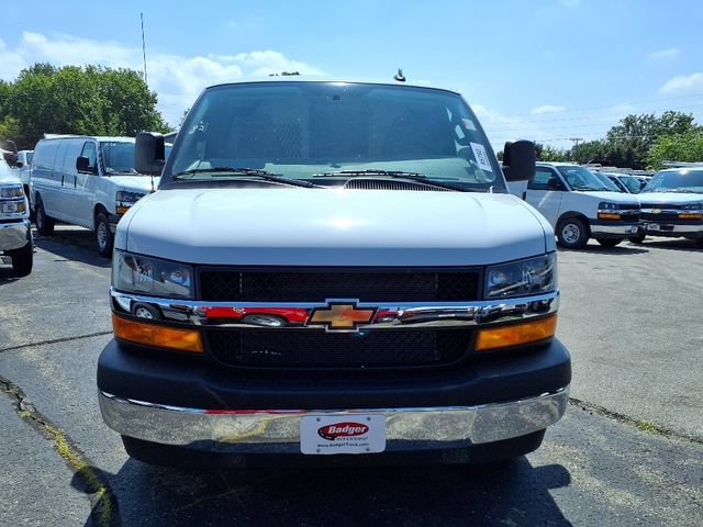 2025 Chevrolet Express Cargo Work Van - Photo 18