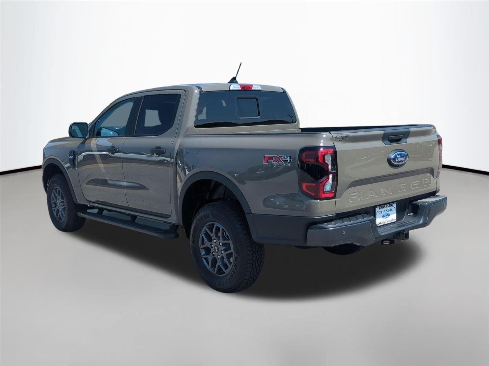 New 2026 Marsh Gray Ford XLT image 3