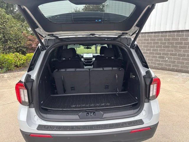 New 2027 White Ford Active image 6