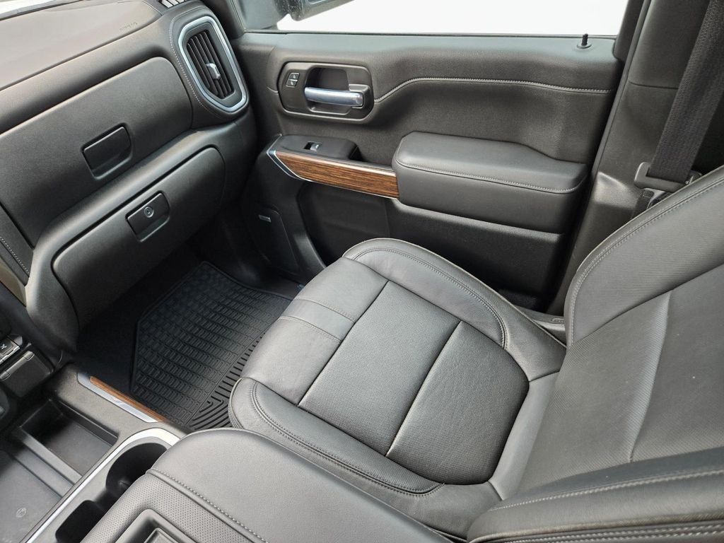 Used 2021 White Chevrolet High Country image 20