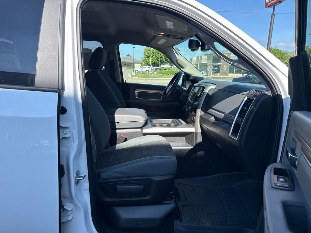 Used 2019 White Ram Big Horn image 30