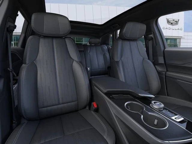 2026 Cadillac LYRIQ Luxury - Photo 16