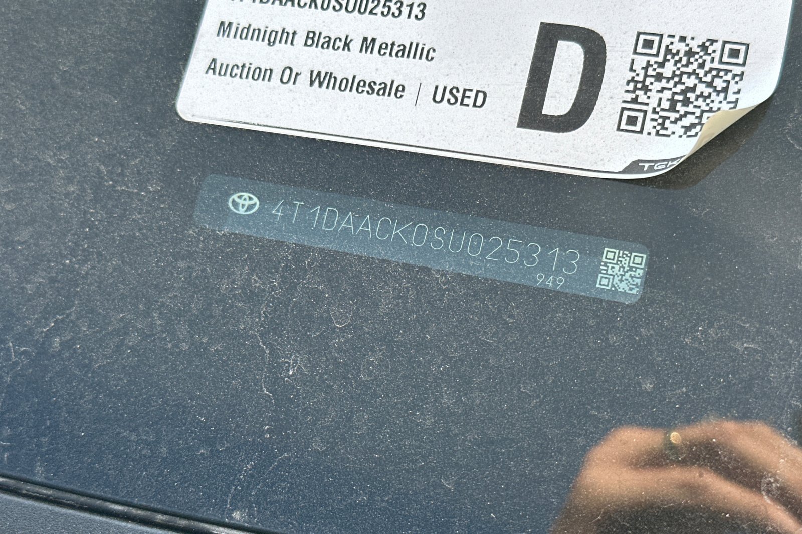 Used 2025 Midnight Black Metallic Toyota SE image 2