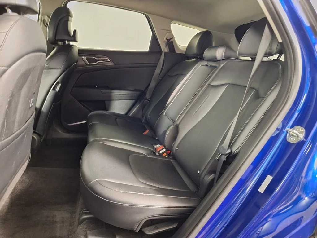 Used 2025 Sapphire Blue Kia EX image 24
