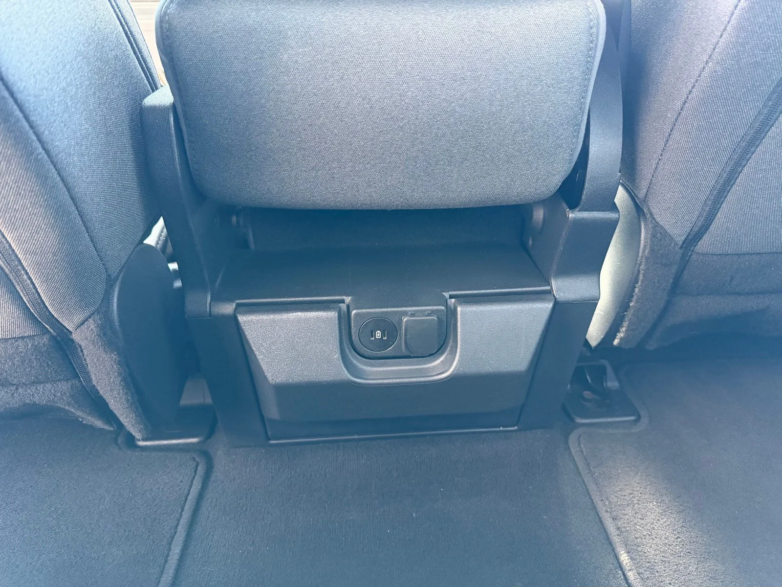 Used 2024 White Ford XLT image 27