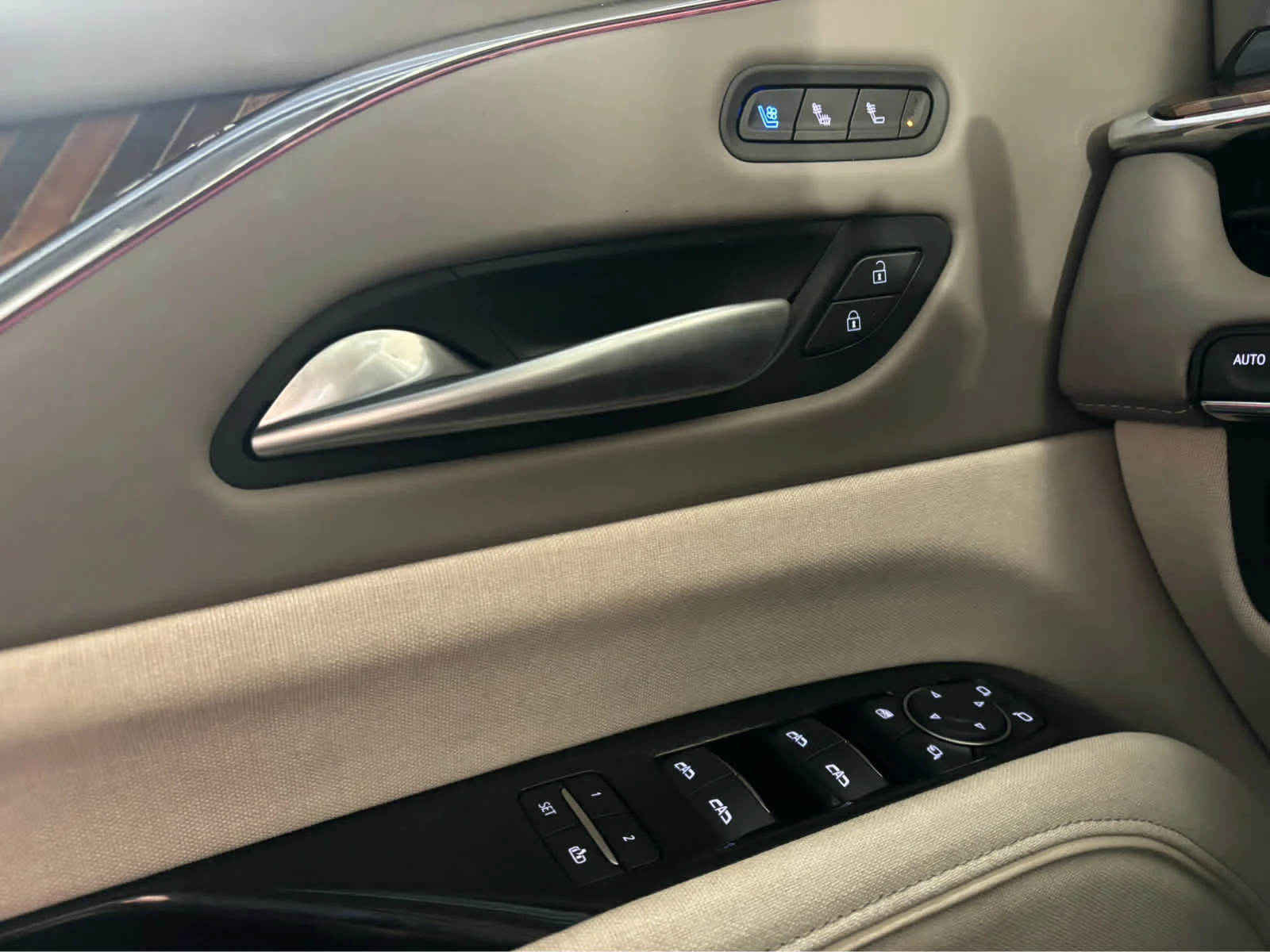 Certified Used 2024 Black Raven Cadillac Sport Platinum image 21