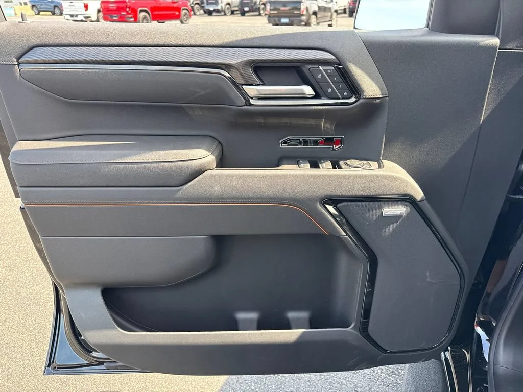 2026 GMC Sierra 1500 AT4 - Photo 12