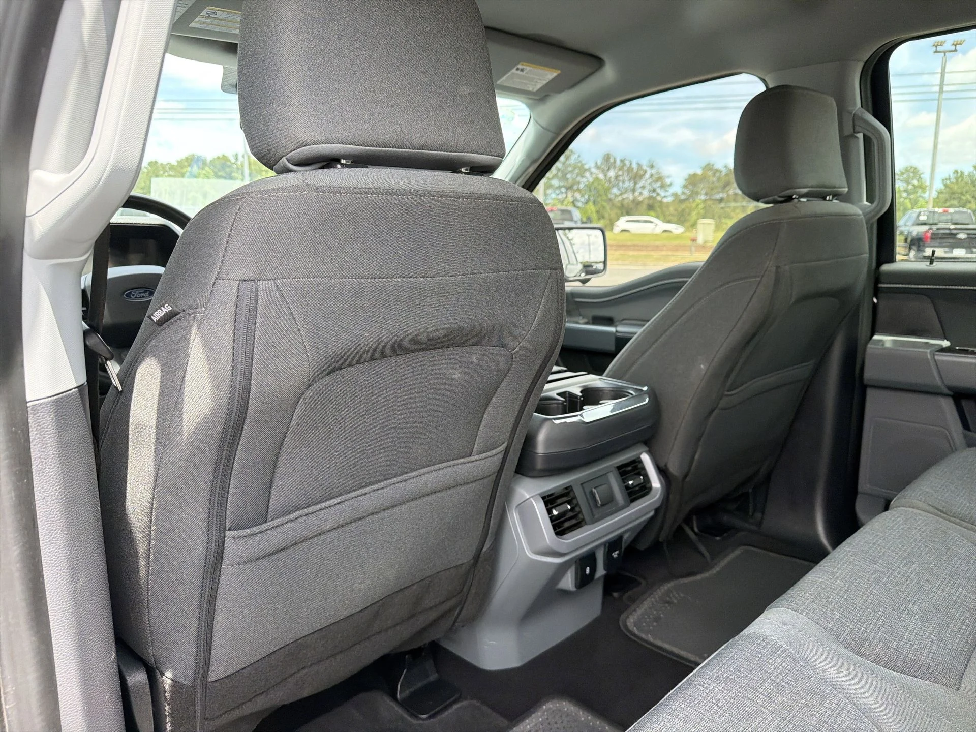 Used 2024 Black Metallic Ford XLT image 22