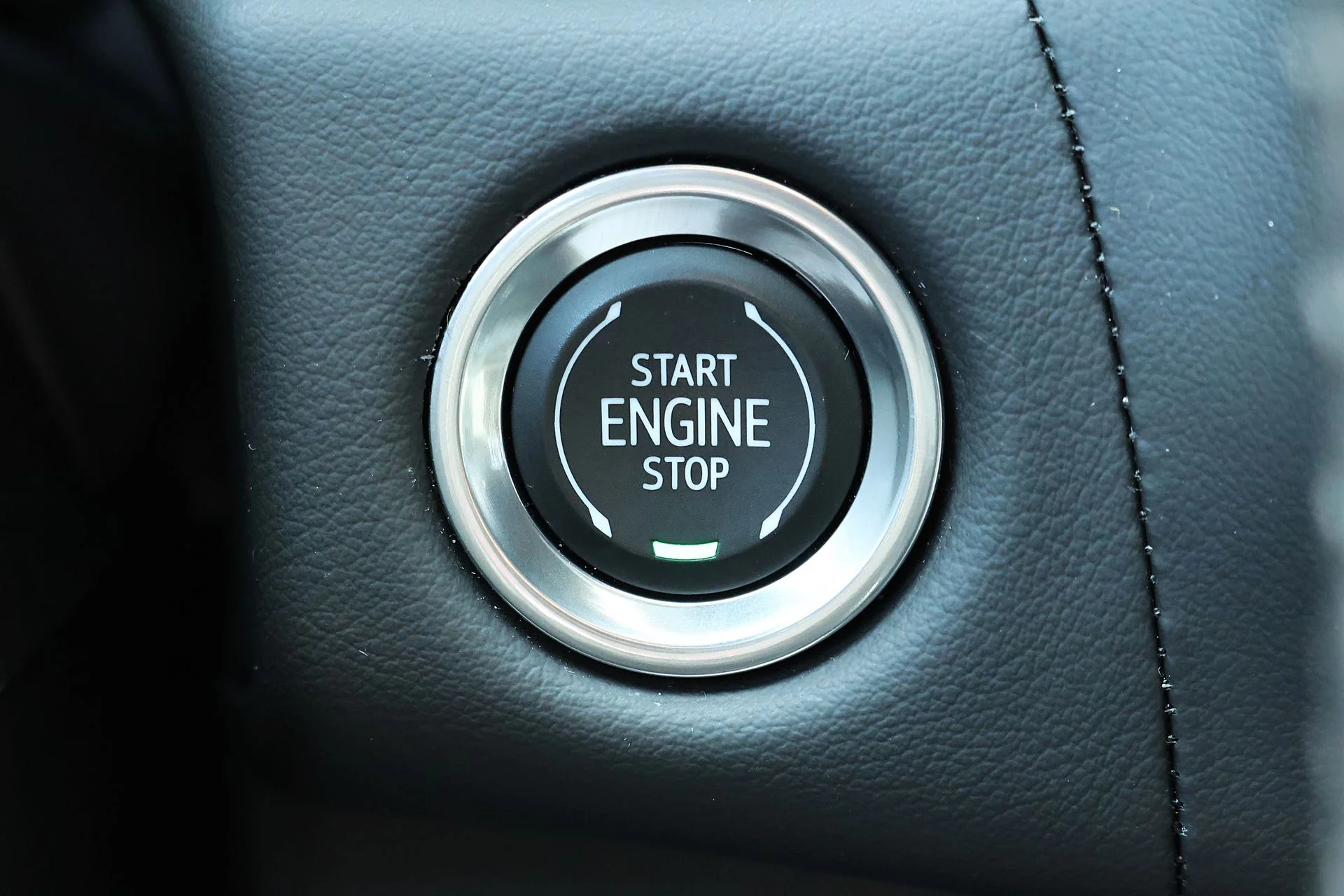 Used 2023 Blue GMC SLT image 11