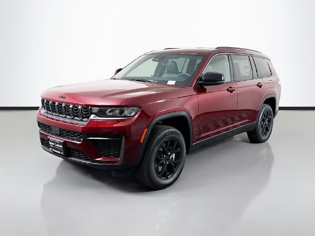 New 2026 Velvet Red Pearl-Coat Exterior Paint Jeep Altitude image 3