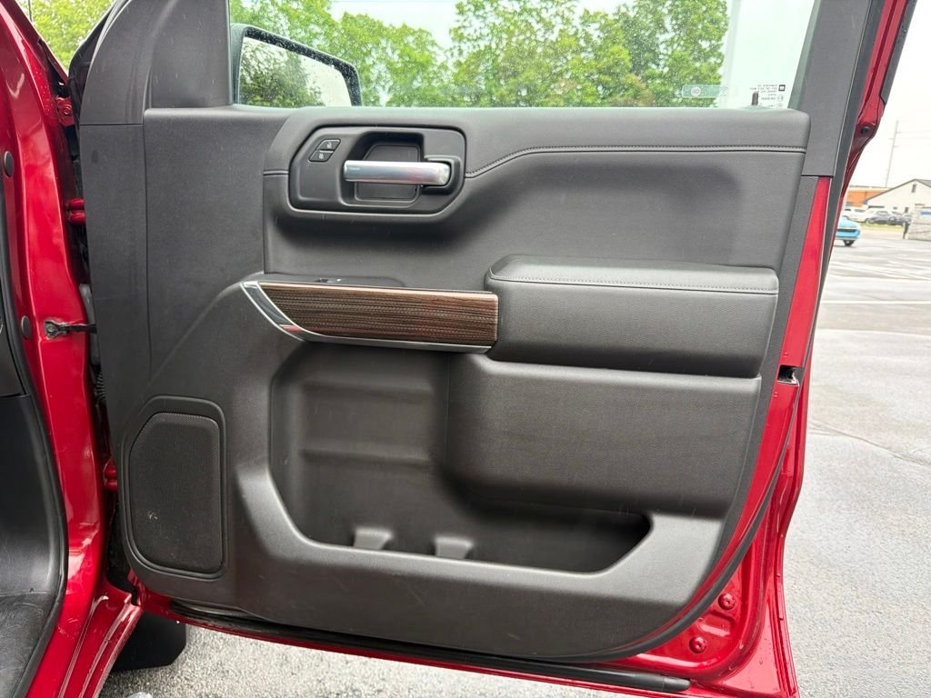 Used 2019 Red Tintcoat Chevrolet RST image 24