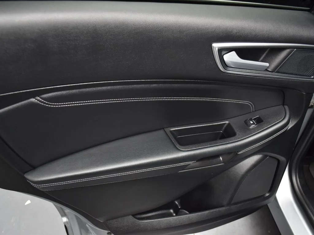2024 Ford Edge Titanium - Photo 21