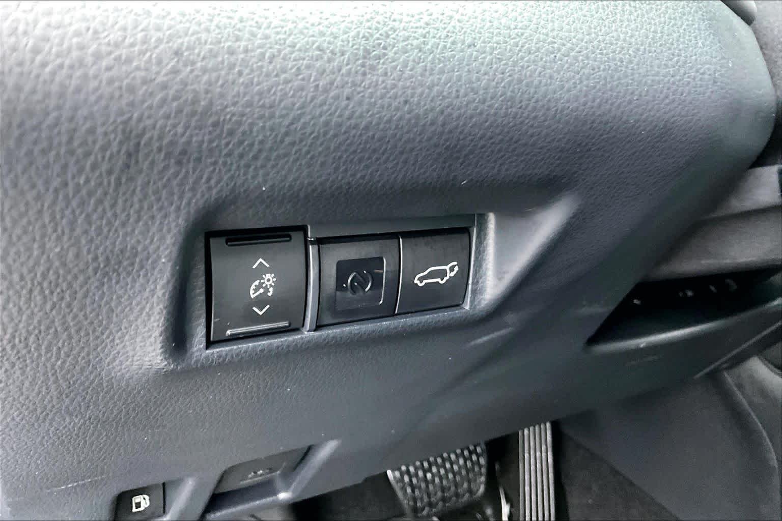 Used 2026 Storm Cloud w/Black Roof Toyota XSE image 33