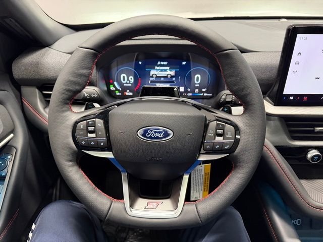 New 2026 Star White Metallic Tri-Coat Ford ST image 33