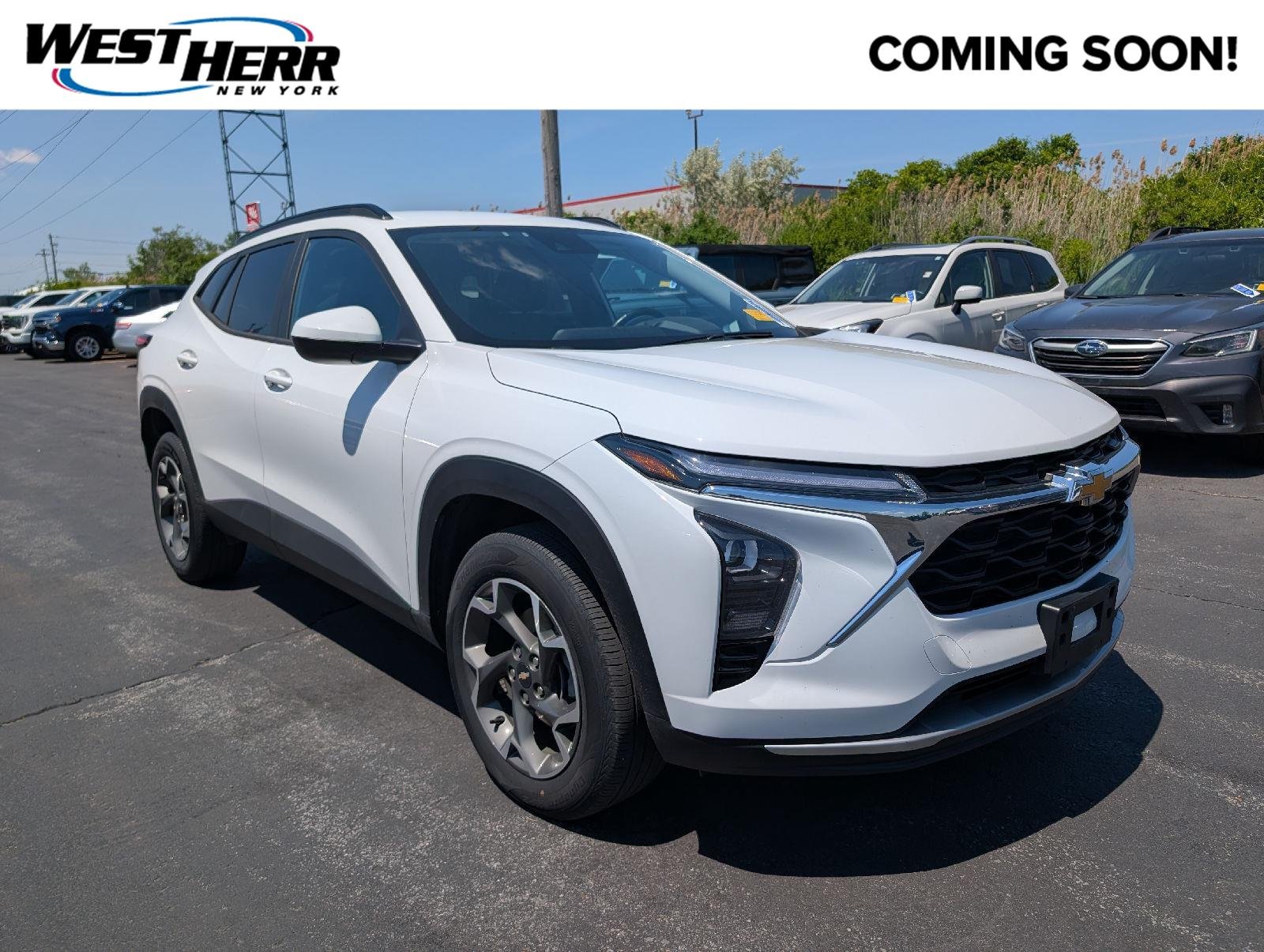 Used 2024 Summit White Chevrolet LT image 1