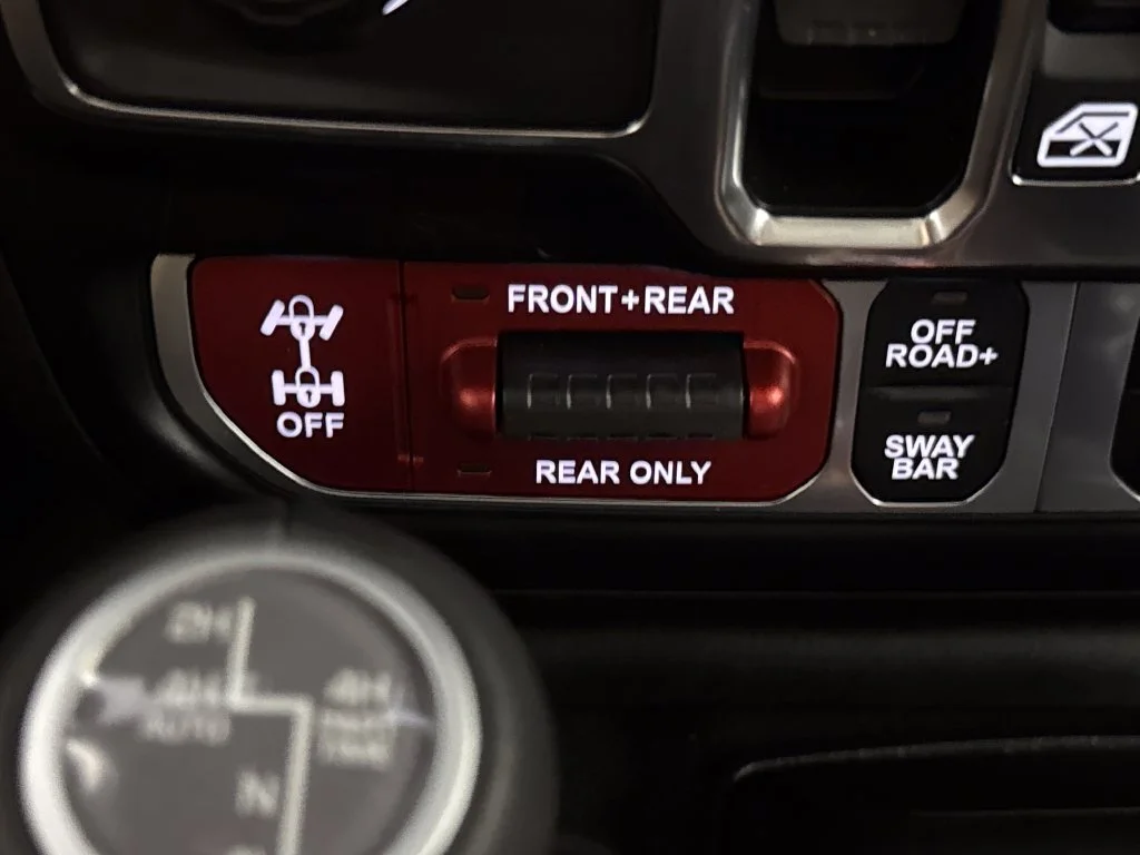 Used 2025 Blue Jeep Rubicon image 21